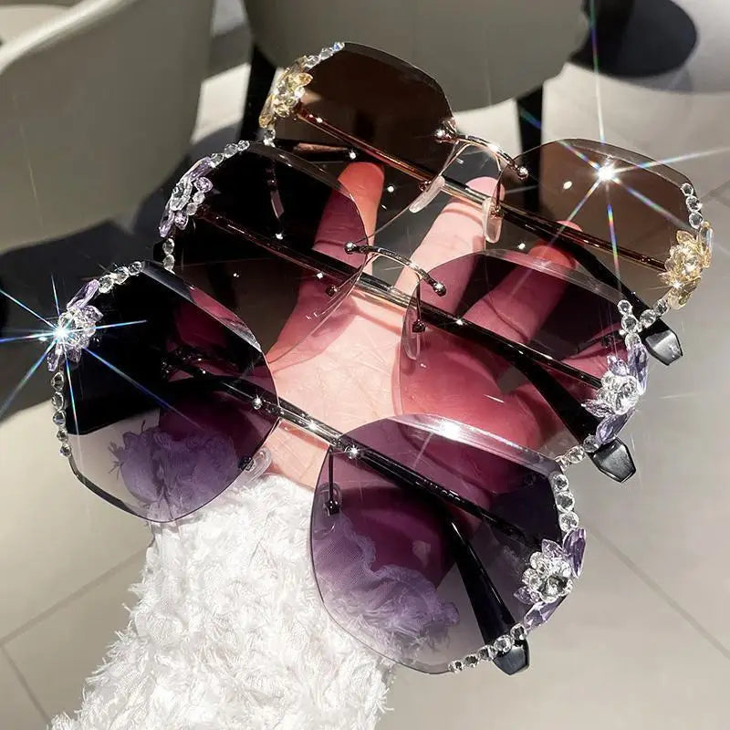 Gradient Lens Sun Glasses - The Unique Gallery